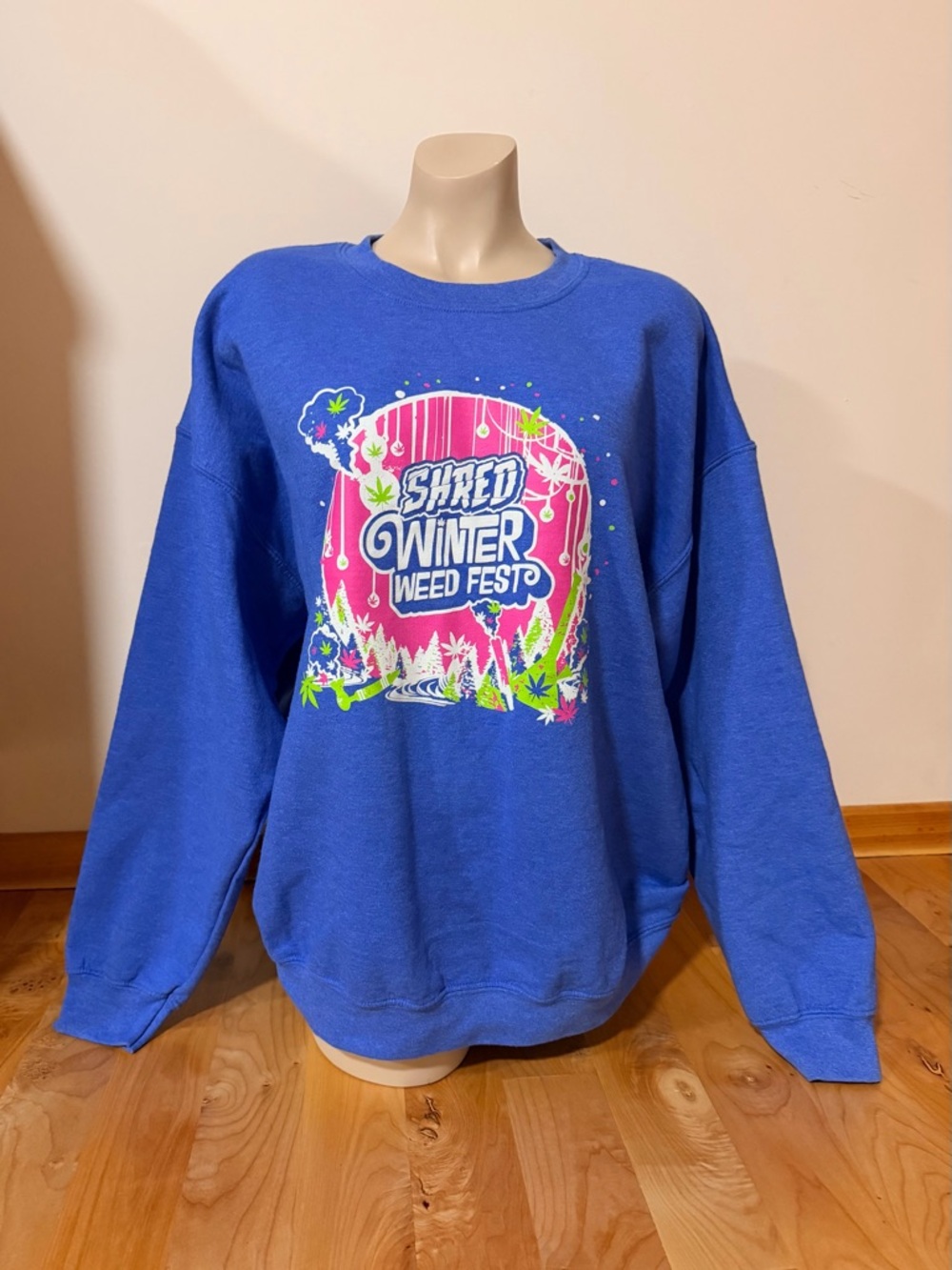Gildan Royal Blue Heavy Blend Crewneck Sweatshirt